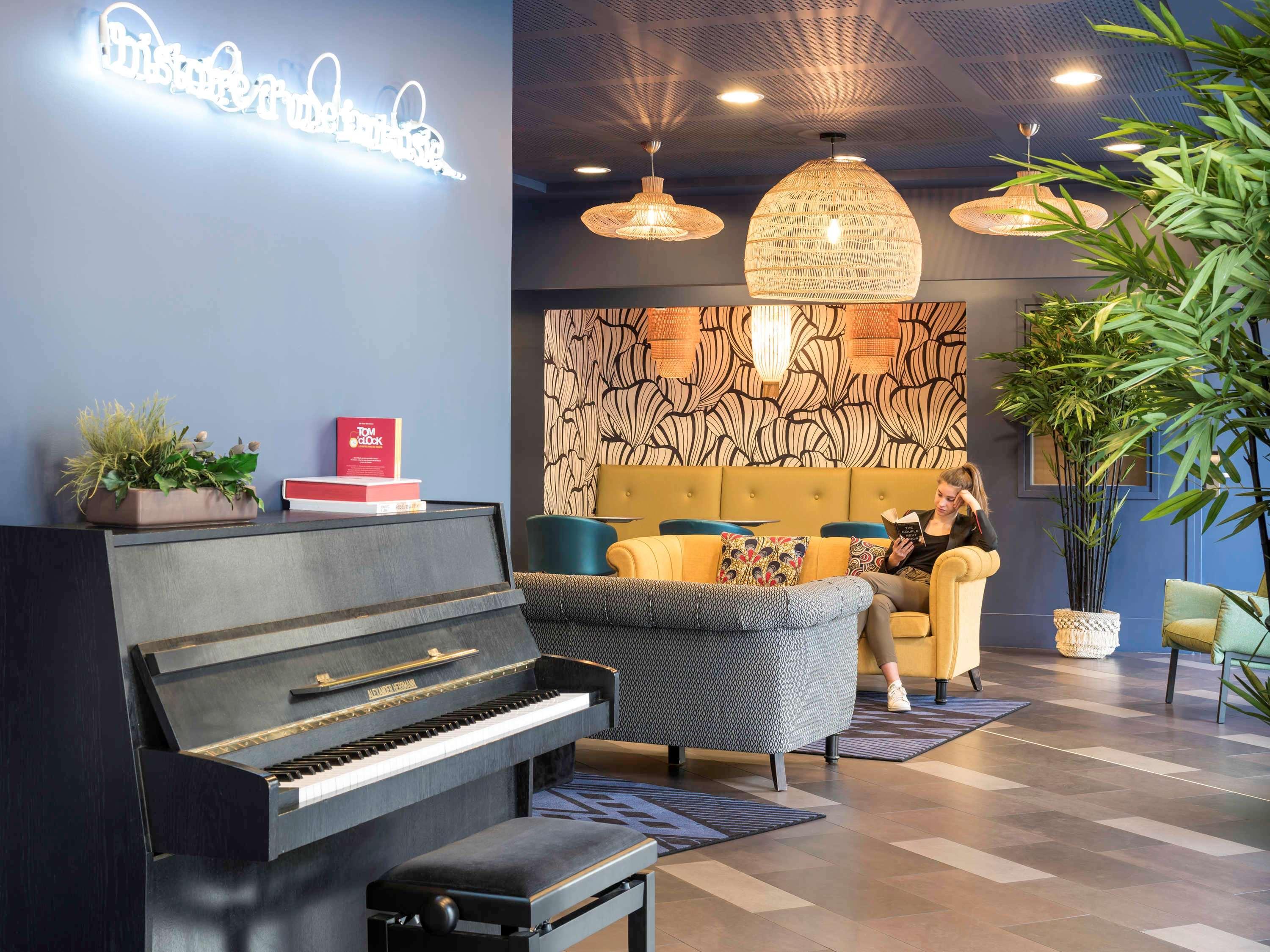 Aparthotel Adagio La Defense Κουρμπεβουά Εξωτερικό φωτογραφία